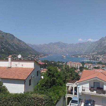 Apartments Gogo Котор Екстериор снимка