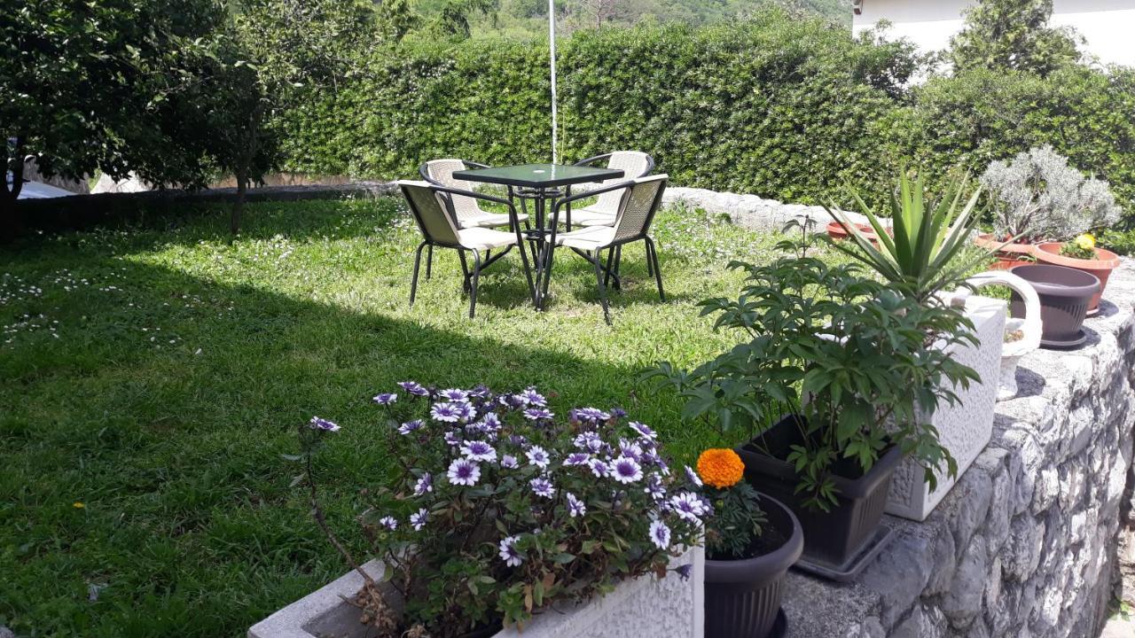 Apartments Gogo Котор Екстериор снимка
