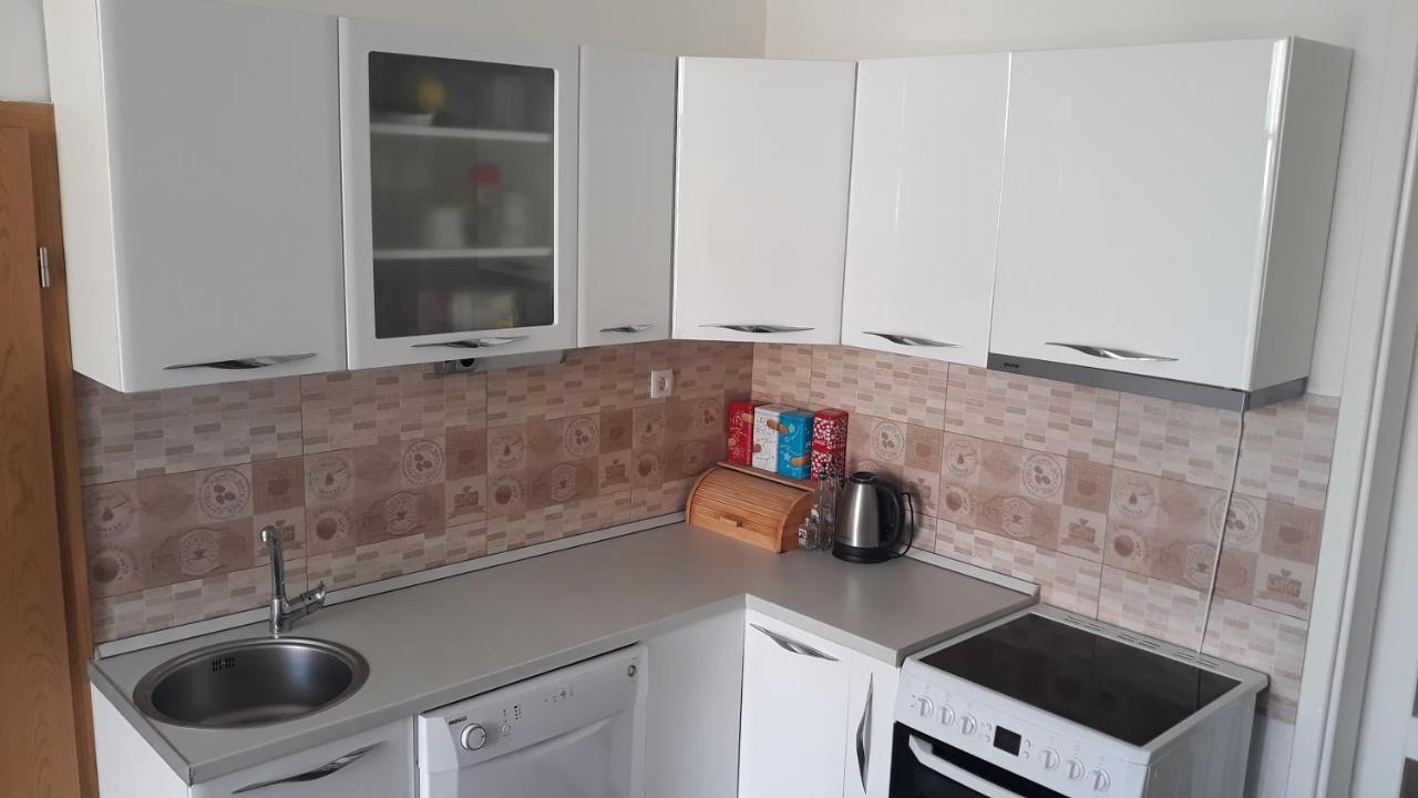 Apartments Gogo Котор Екстериор снимка