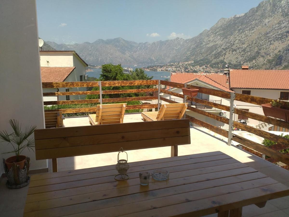 Apartments Gogo Котор Екстериор снимка