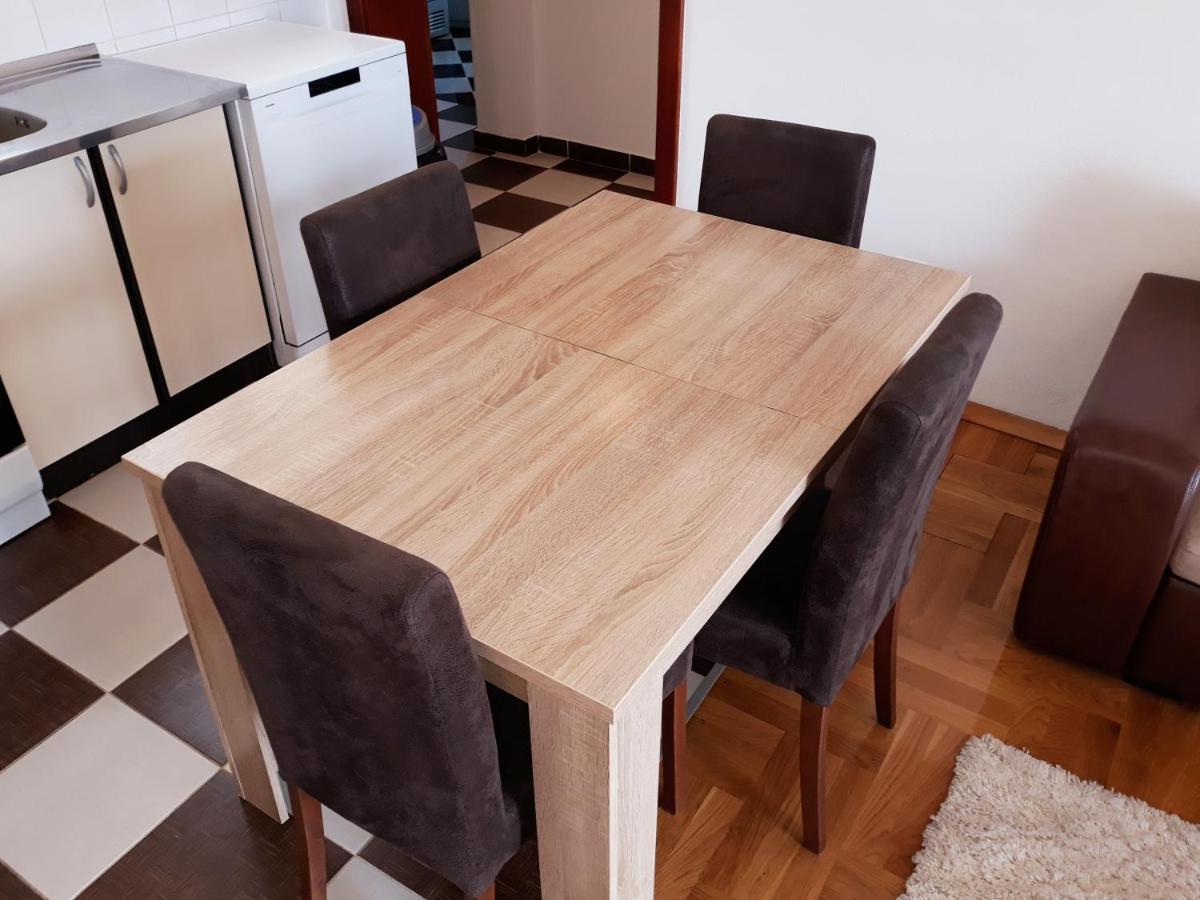 Apartments Gogo Котор Екстериор снимка