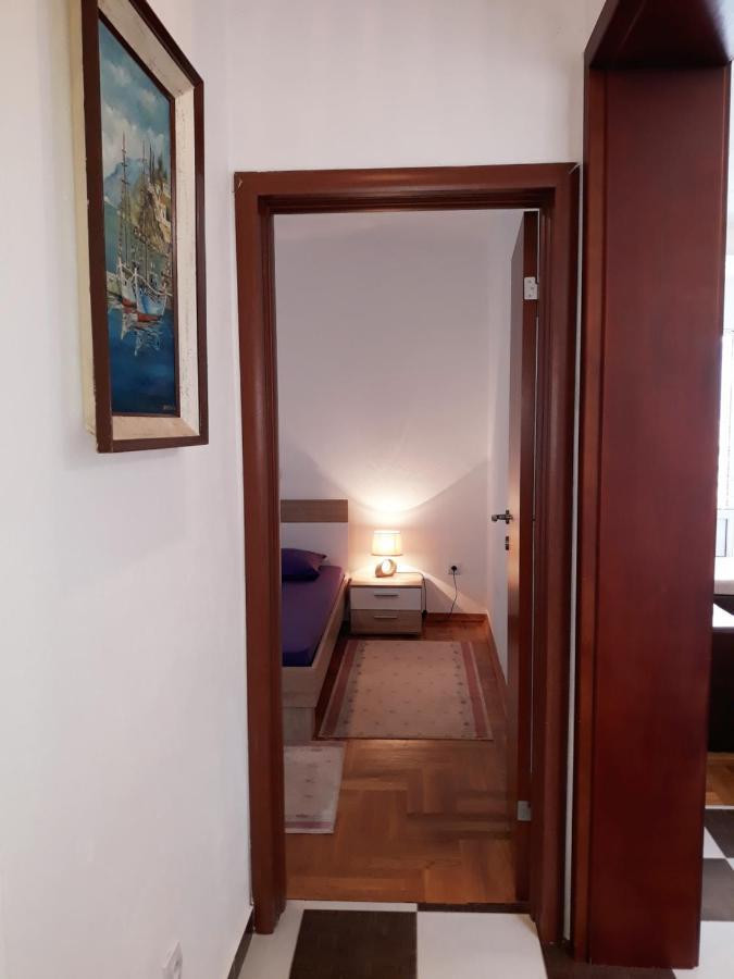 Apartments Gogo Котор Екстериор снимка