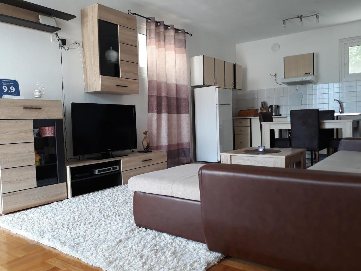 Apartments Gogo Котор Екстериор снимка