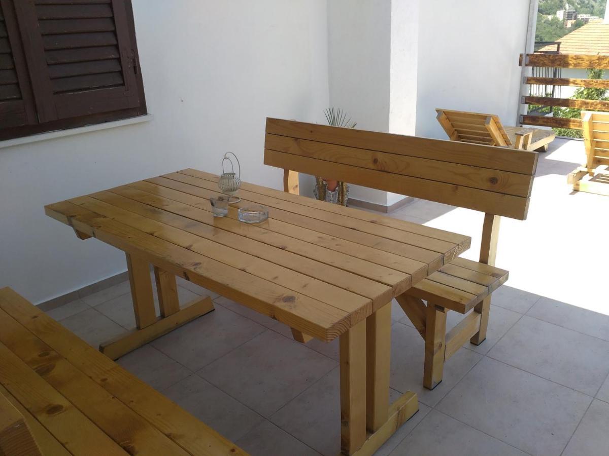 Apartments Gogo Котор Екстериор снимка